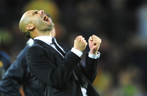 ZNOVU DO WEMBLEY. Ve Wembley proil Josep Guardiola nejvtí úspch své hráské kariéry. Zopakuje na stejném stadionu výsledek také coby kou?