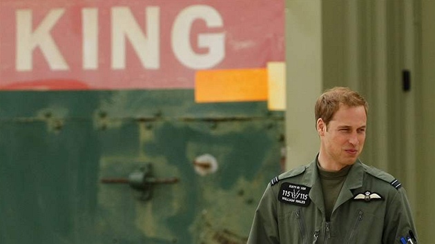 Britský princ William v leteckém výcvikovém stedisku Shawbury (19. ervna 2009)
