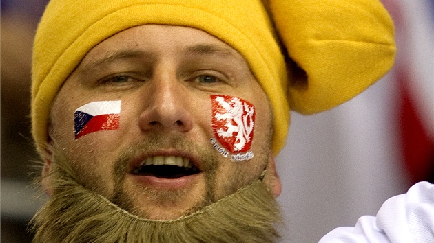 HOI, DKUJEM! eský fanouek je nadený z výkonu eských hokejist.