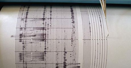 Pvodn seismologové hovoili o síle 6,3 stupn Richterovy kály, pak ji ale sníili na 5,9. Ilustraní foto.