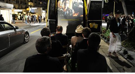 Cannes 2011 - kino v dodvce (Cannes n a Van)