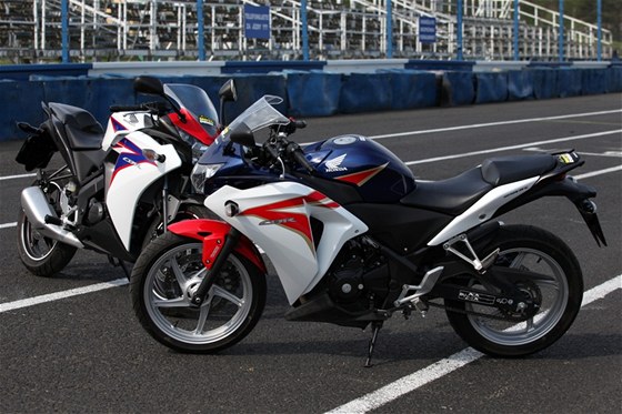 Hondy CBR 250R a CBR 125R 