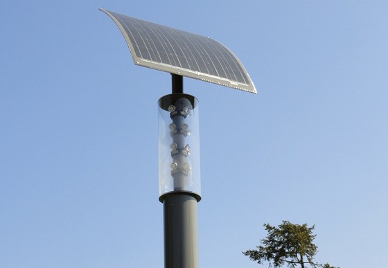 Testovací solární lampa veejného osvtlení v amberku