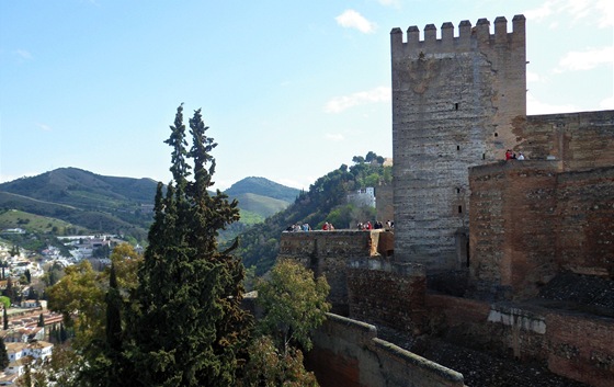 Alhambra a tvr Sacromonte