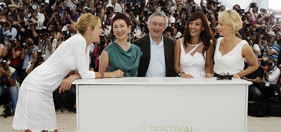 Cannes 2011 - U. Thurmanov ertuje