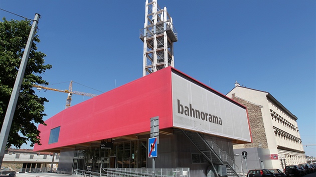 Vídetí radní i rakouské dráhy oznaují stavbu nového Südbahnhof za stavbu století.