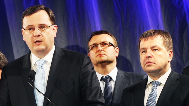 Premiér Petr Nečas, Pavel Drobil a Petr Tluchoř při oslavách 20 let ODS v dubnu 2010 Premiér Petr Nečas, Pavel Drobil a Petr Tluchoř při oslavách 20 let ODS v dubnu 2010