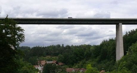 Dlnin most Vysoina nad Velkm Mezim se bude v lt 2011 opravovat.