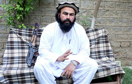 Poven vyjednáváním má být jeden z vdc pákistánského Talibanu Valiur Rahmán.