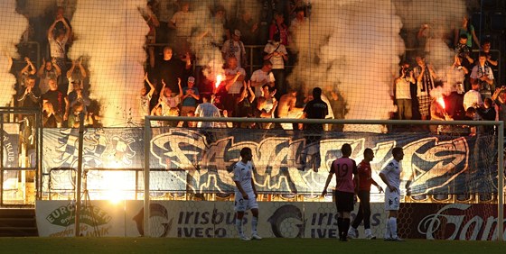 Fanouci Slovácka vytvoili v zápase s Boleslaví pekelnou atmosféru (ilustraní snímek).