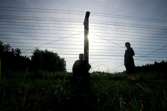 Výstava Pekonej stnu smrti by se podle pedstav Obanského sdruení Pam mla na krajském úad konat v kvtnu. (ilustraní foto)