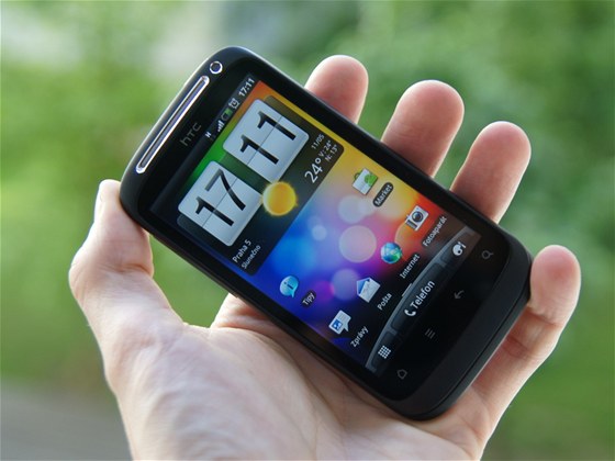 HTC Desire S