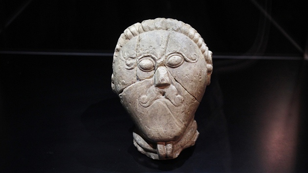 V muzeu v Novém Straecí vystavili na jeden den opukovou hlavu Kelta.