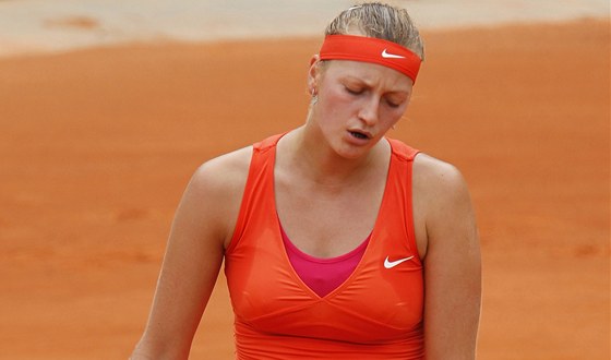 NEDAÍ SE. Petra Kvitová v osmifinále tenisového Roland Garros neuspla