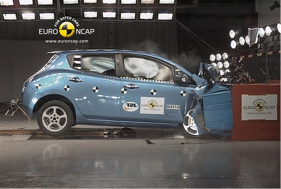 Crashtesty Euro NCAP kvten 2011
