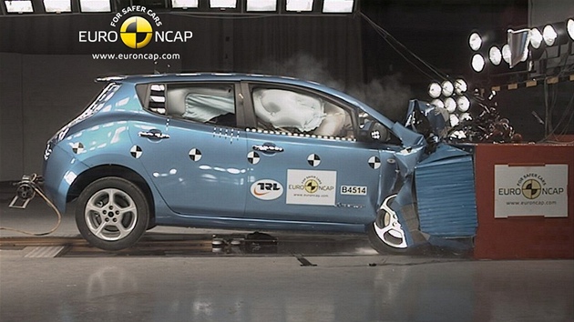 Crashtesty Euro NCAP květen 2011 Crashtesty Euro NCAP květen 2011