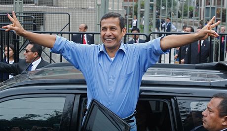 erstv zvolený prezident Peru Ollanta Humala (6. ervna 2011)