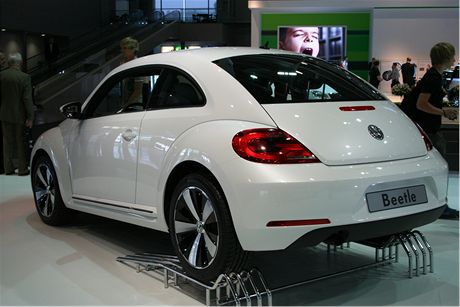 Autosalon Brno 2011 - Nov VW Beetle