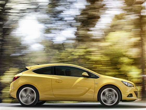 Opel Astra GTC