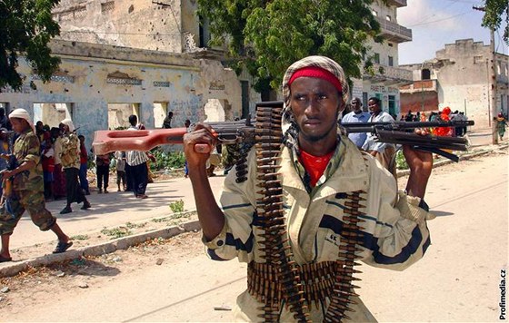 Somáltí ozbrojenci unesli z hotelu v Mogadiu dva francouzské novináe. Ilustraní foto