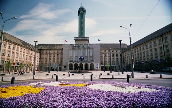 Budova ostravského magistrátu, v nm v souasnosti sídlí i radnice obvodu Moravská Ostrava a Pívoz.