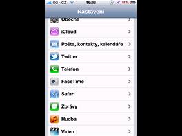 Nov operan systm Apple iOS 5