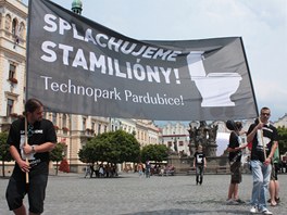 Demonstrace za Technopark v Pardubicch