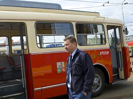 Zrekonstruovan historick trolejbus bude od vkendu brzdit plzesk ulice.