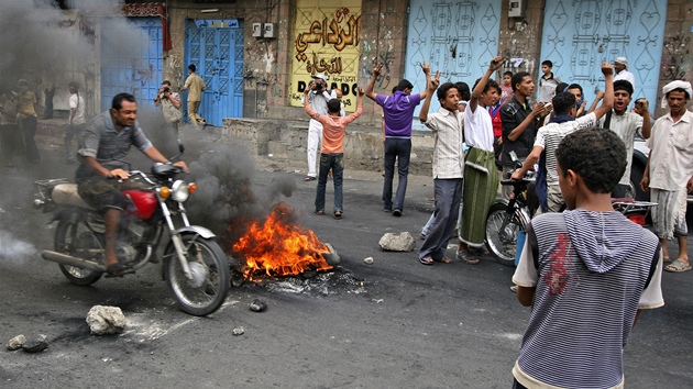 Nepokoje v jemenském Táizzu (1. ervna 2011)