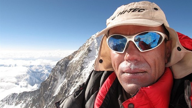 19. 5. 2011: Radek Jaro na vrcholu Lhoce (8 516 m)