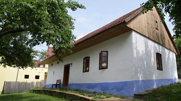 Muzeum zvrokletiství v Komni.