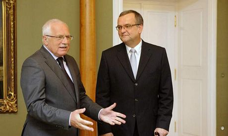 Prezident Václav Klaus pijal na Praském hrad ministra financí Miroslava Kalouska z TOP 09 (17.8.2010)