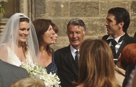 Gianluigi Buffon s rodii a manelkou