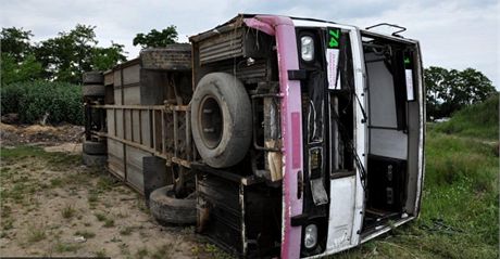 Jednou z discipln hasiskho cvien Rallye Hamry 2011 byl i zsah u nehody linkovho autobusu s nkolika zrannmi cestujcmi.