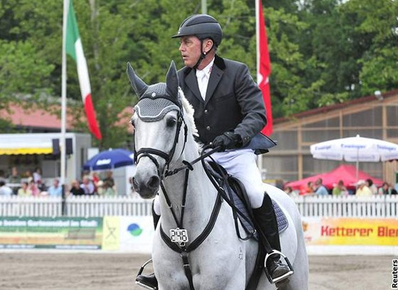 Australský jezdec Laurie Lever si v 60 letech odbude premiéru na olympijských hrách.