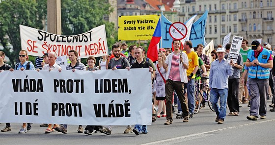 Demonstrace odborá proti vládním reformám. (16. ervna 2011)