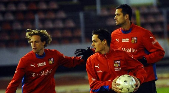 Mario Lika (vlevo), Mario Holek a Luká Magera na tréninku reprezentace