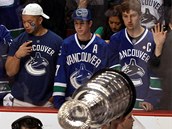 Fanouci Vancouveru se jet nevzpamatovali z porky Canucks ve finle Stanley Cupu. 