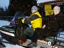 Slovensko, 2003. Václav Klaus na snném skútru Tatranské horské sluby