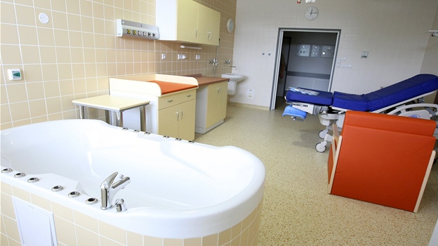 Pavilon pro matku a dítě v areálu třebíčské nemocnice. Pavilon pro matku a dítě v areálu třebíčské nemocnice.