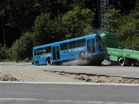 Crashtest autobusu