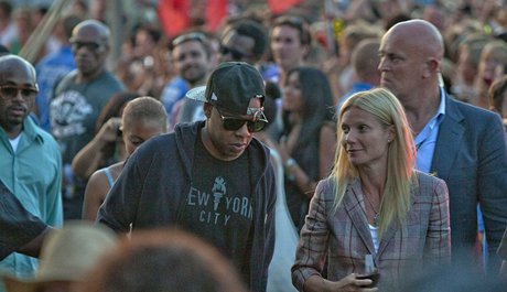 Glastonbury 2011 - Gwyneth Paltrowov s raperem Jay-Z 