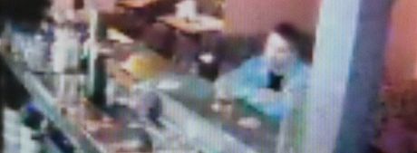 Stelce zachytili krátce ped stelbou kamery v jednom z bar v Nádraní ulici v Brn.