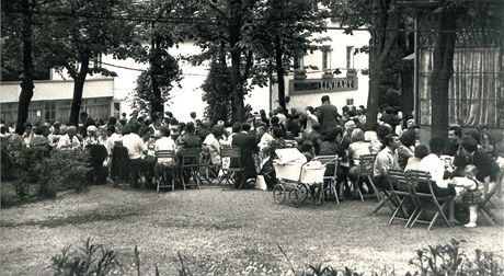 Vletn restaurace Svat Linhart. Historick snmek.