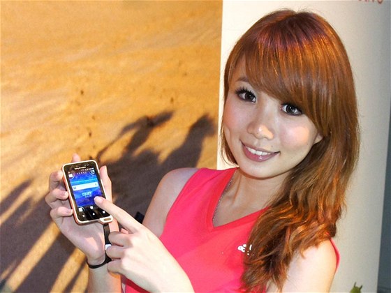 SonyEricsson Xperia Active - premiéra v Singapuru