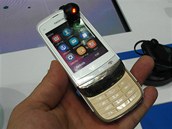 Nokia C2-03 na veletrhu CommunicAsia v Singapuru