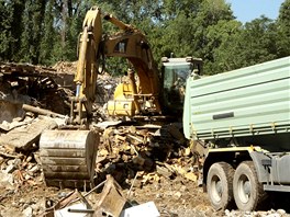 Demolice zimnho stadionu tvanice v Praze. (29. ervna 2011)