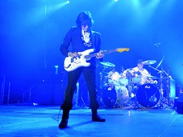 Jeff Beck (Praha, Tesla Arena, 23. 6. 2011)