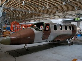 Vroba letounu EV-55 Outback
