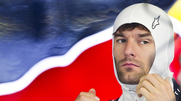 Mark Webber pi prvním tréninku na Velkou cenu Valencie.
